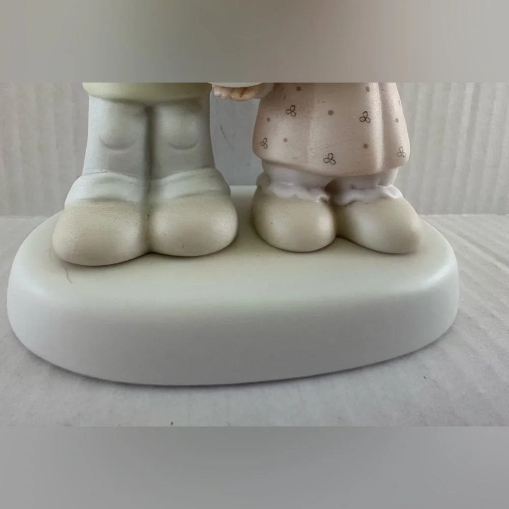 Precious Moments 10th Anniversary Cake Topper - Cream and Pink - Picture 12 of 16